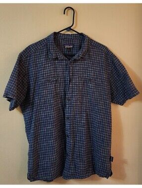 Patagonia Shirt Mens XL Short Sleeve Button Up Pockets Blue Plaid Vintage Hiking